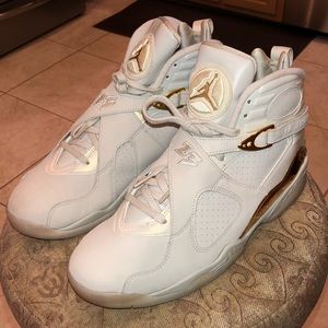 Jordan 8 Retro Champagne